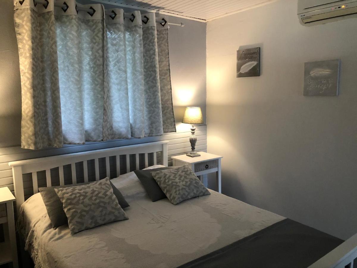Ducharmoy Lodges سانت-كلود المظهر الخارجي الصورة